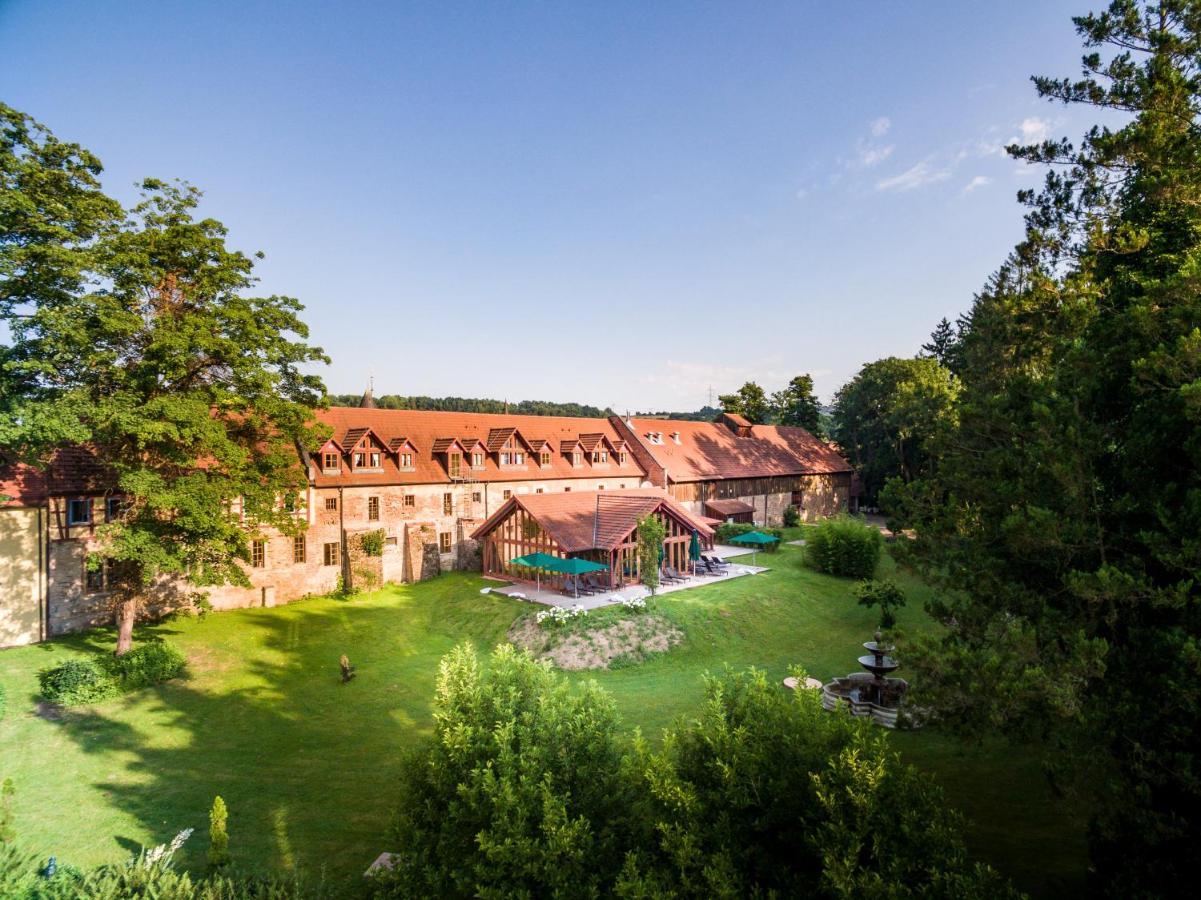 Schlosshotel Weyberhoefe Hösbach Buitenkant foto